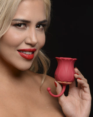 ag928-female-model-002