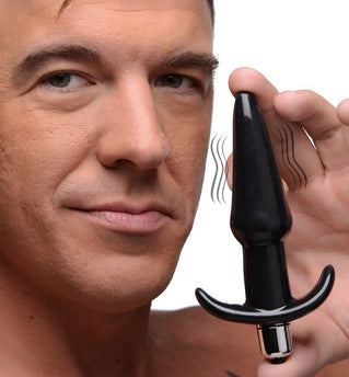 ag294-black-malemodel-001b