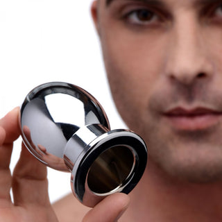 af924-large-male-model-002-crop