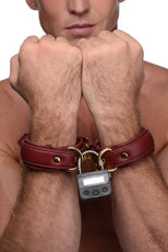 af537_male_model_001_750_r