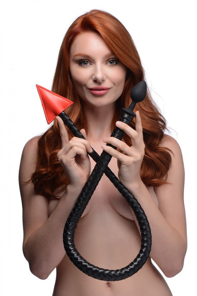 ag571-model-001_868x1300