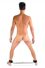 ag449-male-model-006b