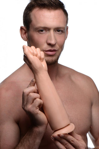 af833-male-model-001_868x1300