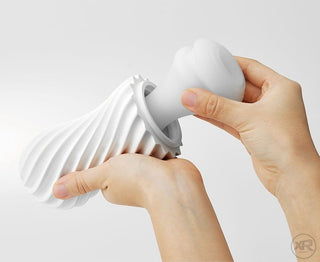 08_flex_removesleeve_750_1