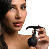 ah073-large-female-model-03_1000x1000