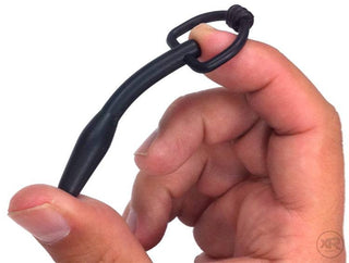 xr_AB946handmodel-wm-big