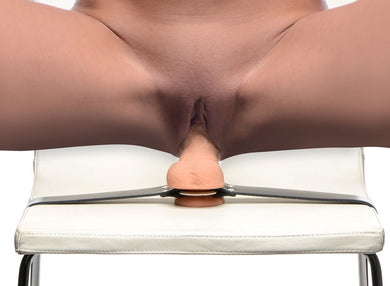 ag737-female-model-002