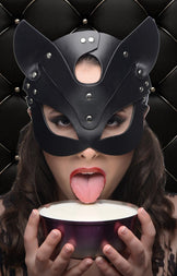 ag202-femalemodel-paddedbackground-003