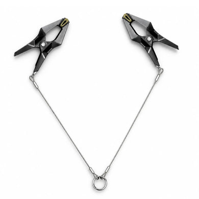 Hardwire Hangers XL nipple clamps pair with steel cord and center O-ring on a white background