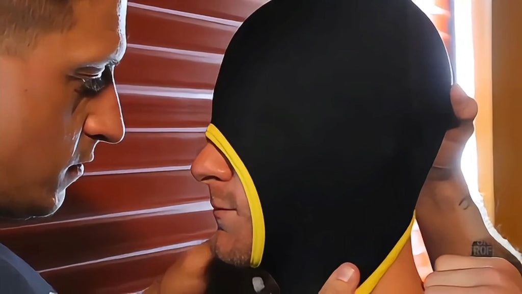 Blind Skullfuck Open-Mouth Blindfold Hood video